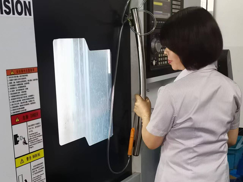 CNC数控车床